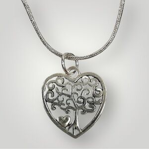 Tree Of Life Heart Necklace 18” Real Silver Chain Silver Plated Heart